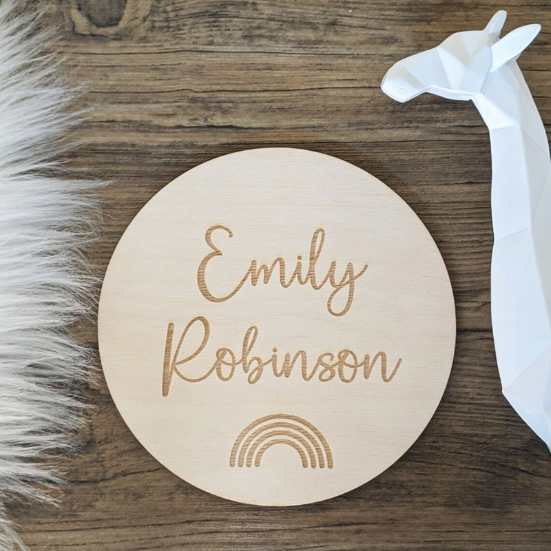 Engraved wood Nursery name sig - Baby Nursery Keepsake 评论和价格