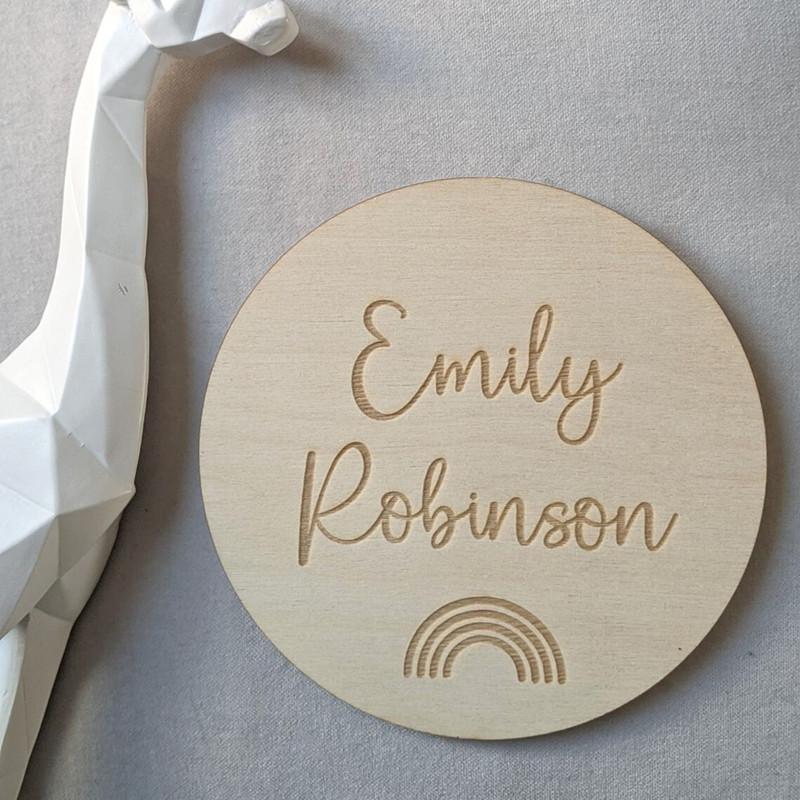 Engraved wood Nursery name sig - Baby Nursery Keepsake 评论和价格