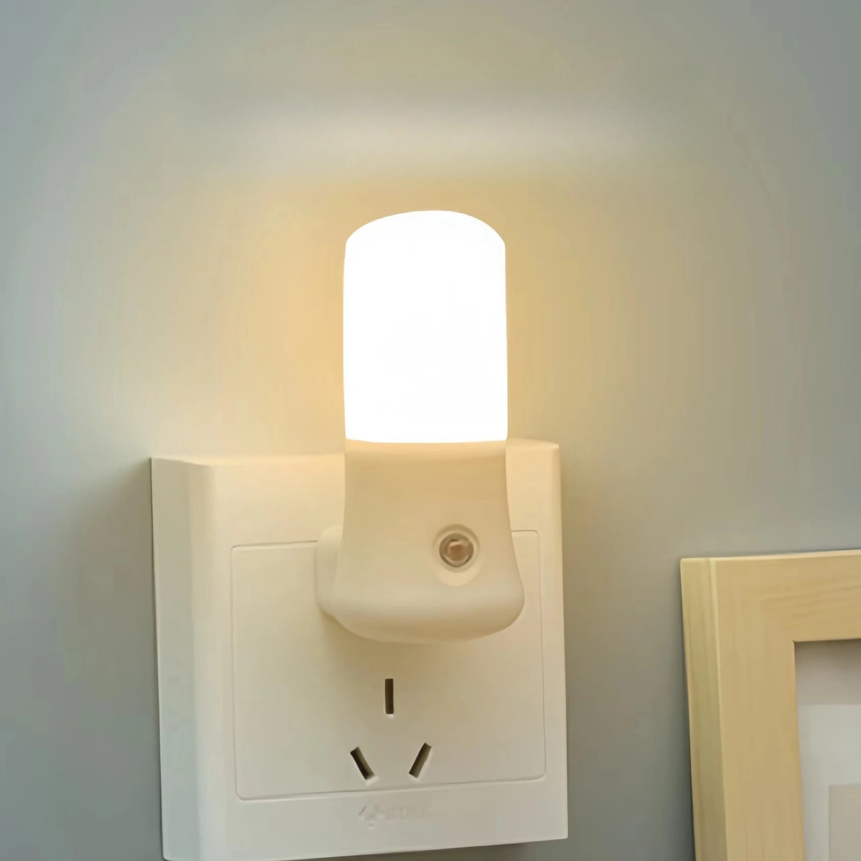 LED Night Light  White EU /USP - Baby Nursery Egg Light 评论和价格
